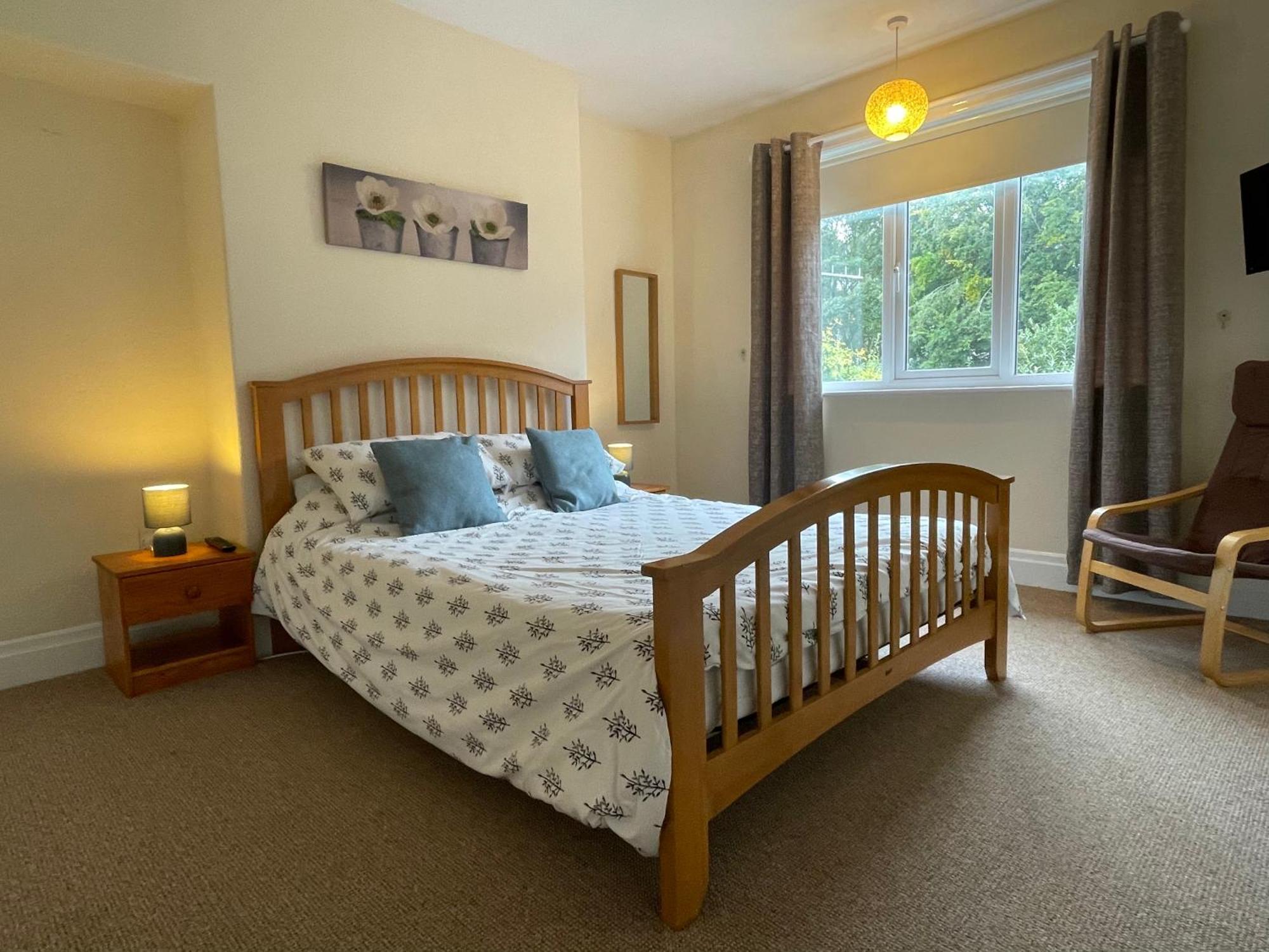 Large 5 Bed House In Scarborough Near The Beach, Large Garden & Hot Tub Exterior foto